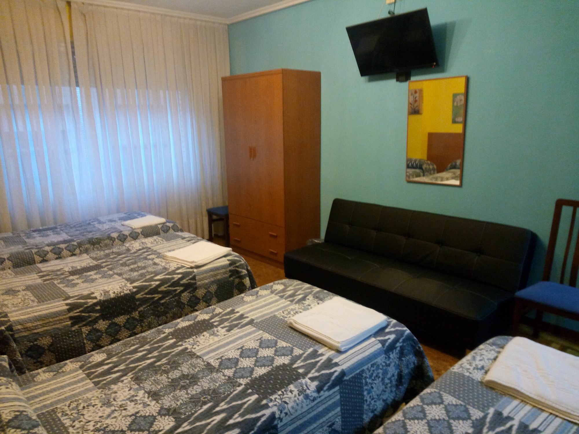 Pension Cinco Villas Logrono Ngoại thất bức ảnh