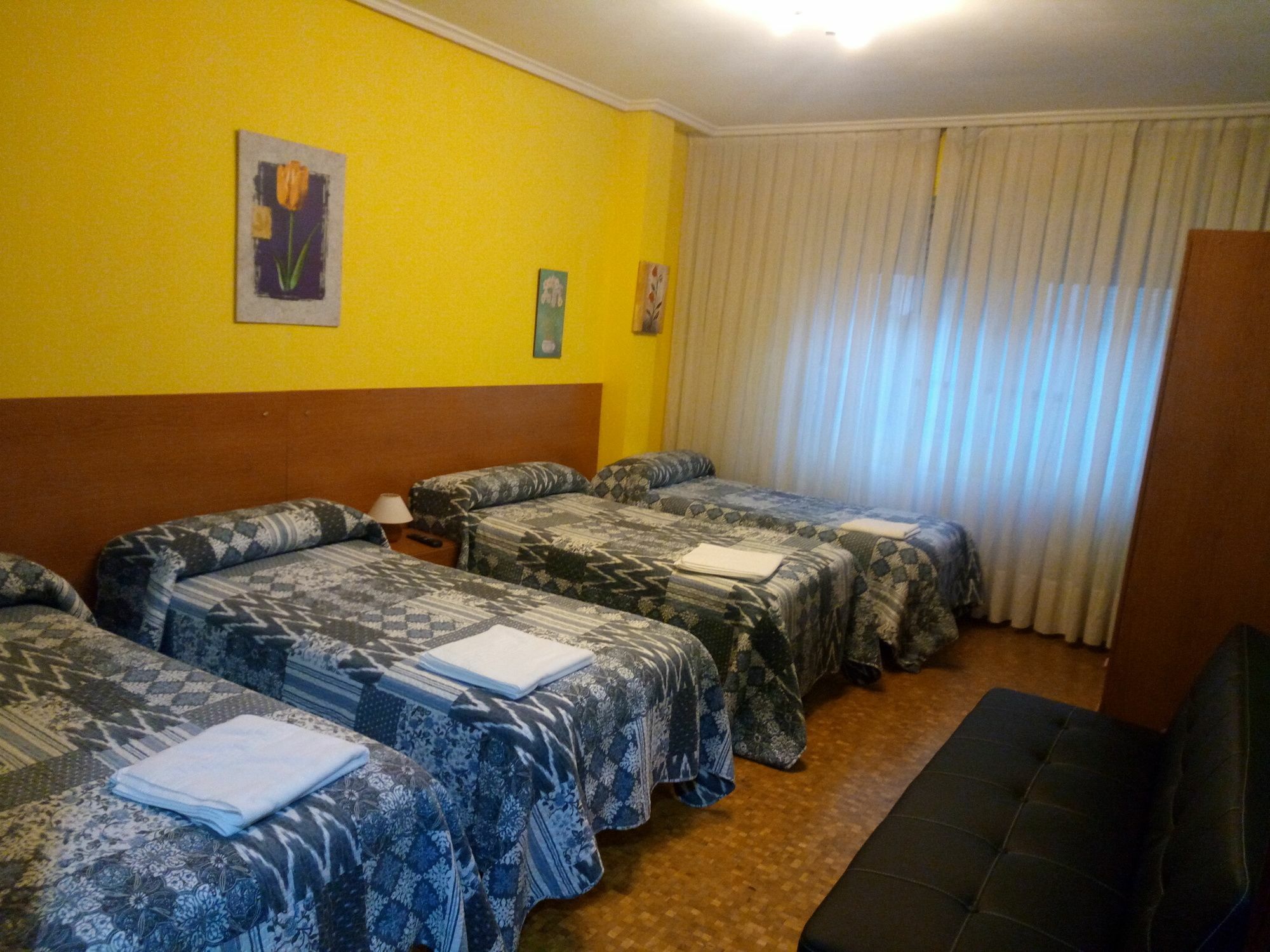Pension Cinco Villas Logrono Ngoại thất bức ảnh