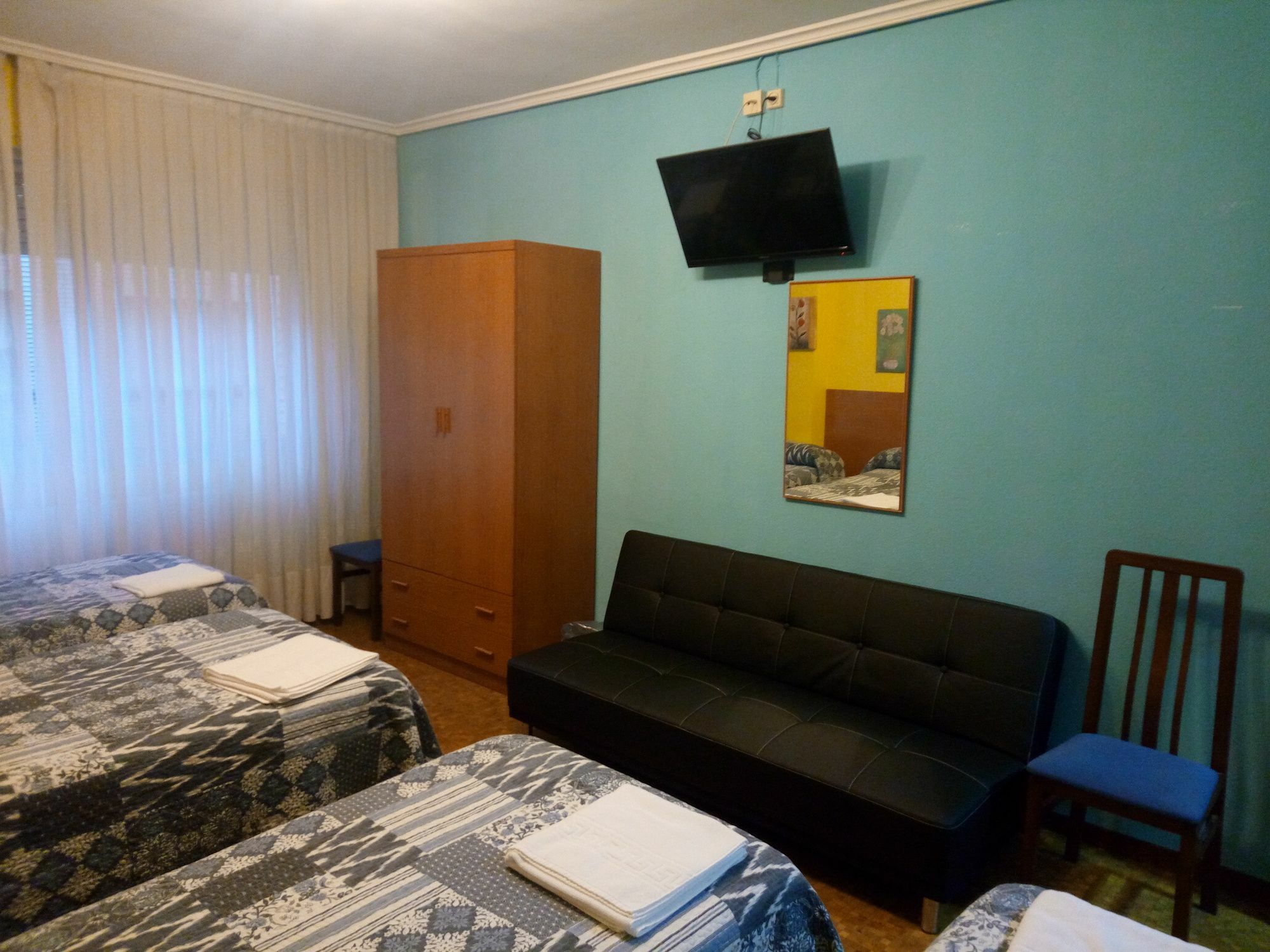 Pension Cinco Villas Logrono Ngoại thất bức ảnh