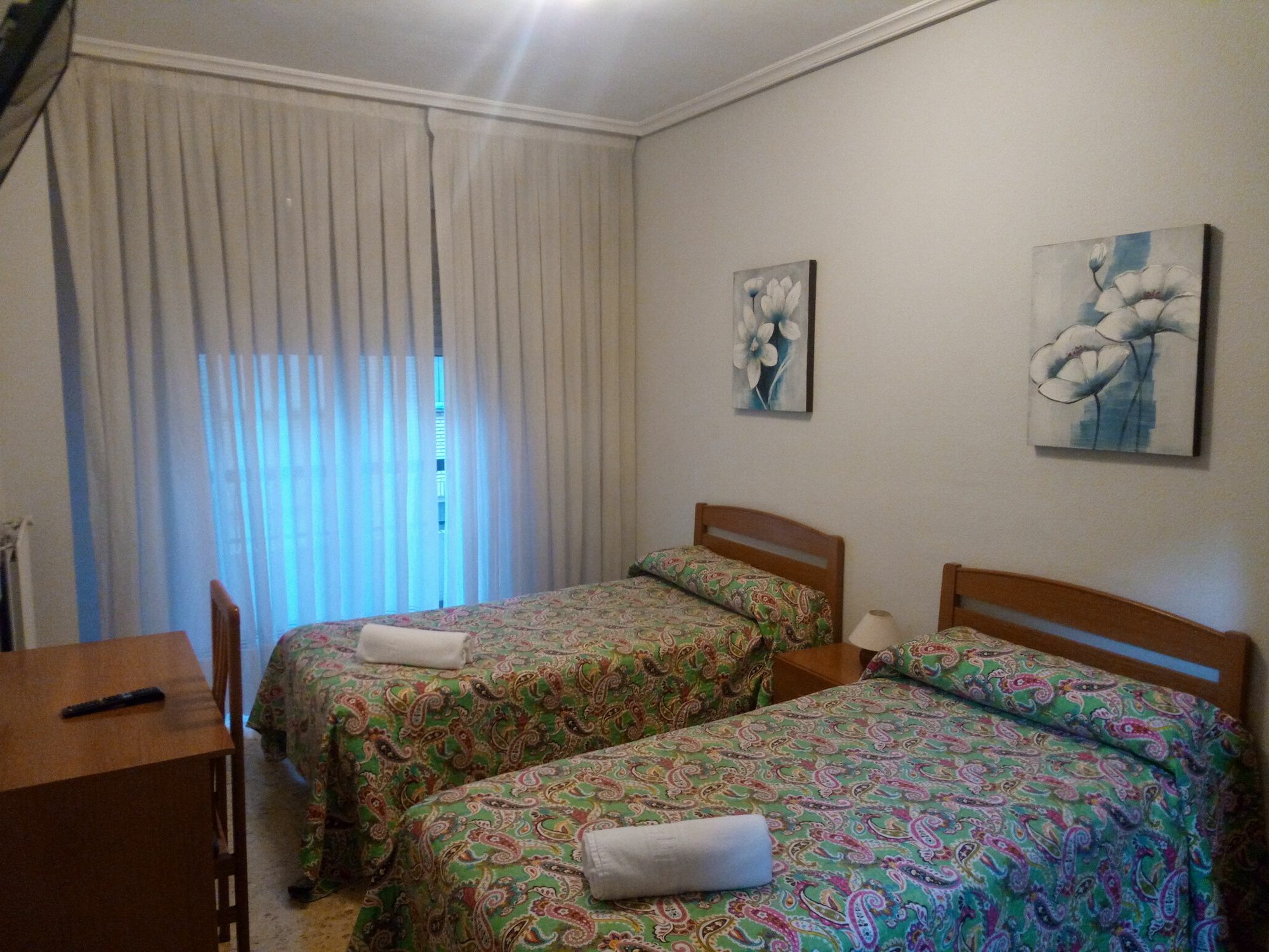 Pension Cinco Villas Logrono Ngoại thất bức ảnh
